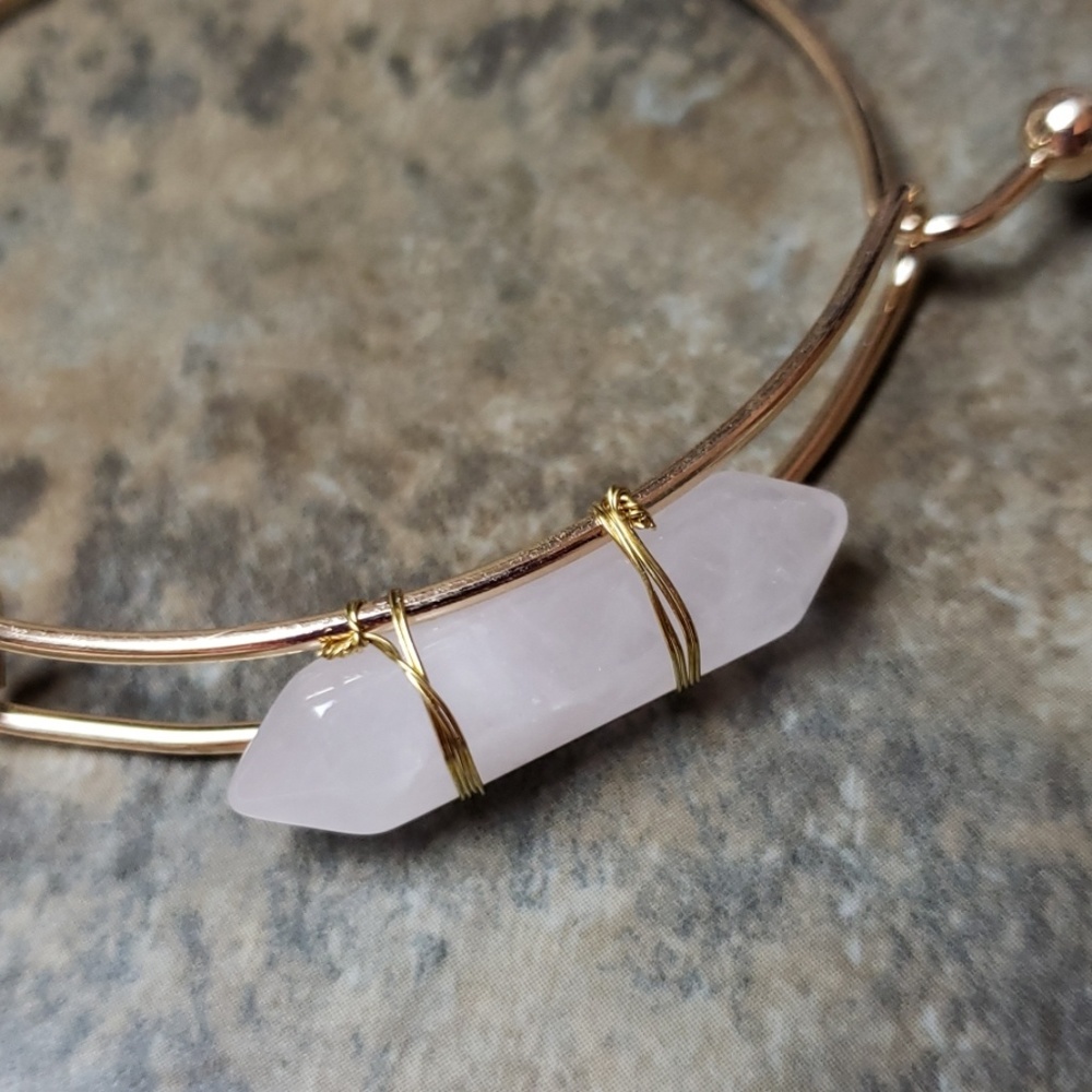 Adjustable Crystal Bracelet - Picture 3 of 8